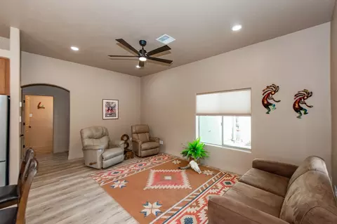 Living - 14683 S 48 Dr, Yuma, AZ 85367 photo 2 of 2