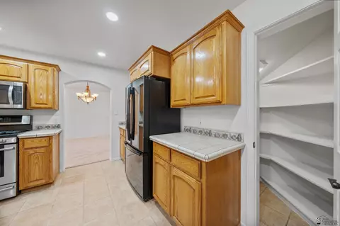 Kitchen - 5236 E County 13 St, Yuma, AZ 85365 photo 3 of 3