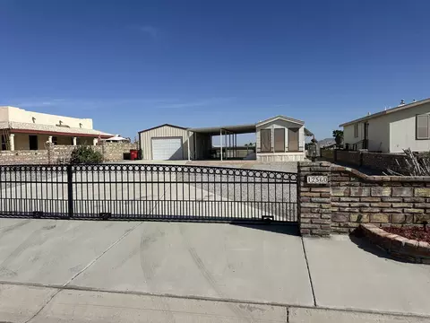 12560 E 46 Dr, Yuma, AZ 85367 photo 2