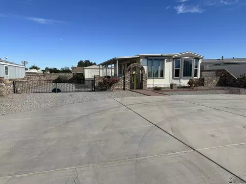 12606 E 45 St, Yuma, AZ 85367