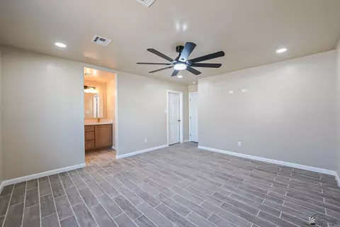 Bedroom - 10752 E 45 St, Yuma, AZ 85367 photo 2 of 4
