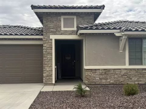 Exterior - 11827 E 26 St, Yuma, AZ 85367 photo 2 of 8