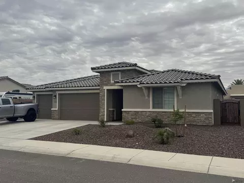 Exterior - 11827 E 26 St, Yuma, AZ 85367 photo 3 of 9