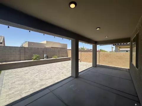 Exterior - 11827 E 26 St, Yuma, AZ 85367 photo 3 of 8