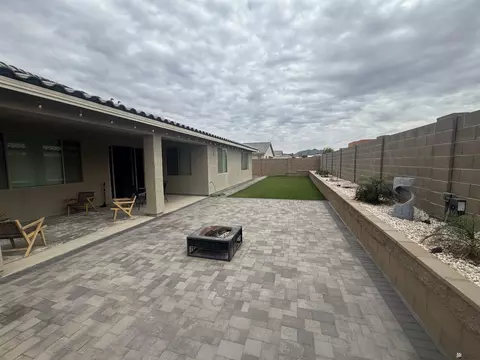 Exterior - 11827 E 26 St, Yuma, AZ 85367 photo 6 of 9