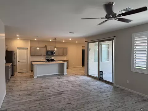 Living - 11827 E 26 St, Yuma, AZ 85367 photo 1 of 2