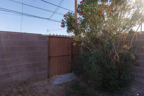 Exterior - 1465 E 23 St, Yuma, AZ 85365 photo 10 of 12