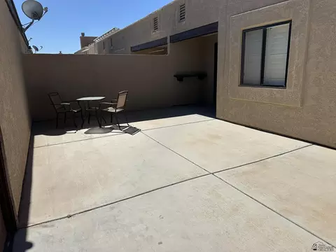 Exterior - 11390 E 36 Pl, Yuma, AZ 85367 photo 3 of 9