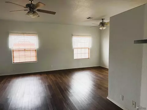 Living - 12550 E 46 Dr, Yuma, AZ 85367 photo 1 of 5