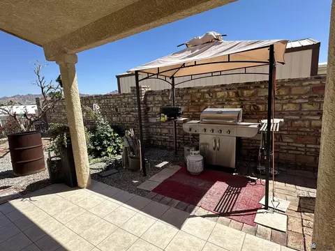 Exterior - 12550 E 46 Dr, Yuma, AZ 85367 photo 11 of 15