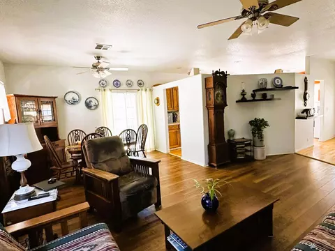 Living - 12550 E 46 Dr, Yuma, AZ 85367 photo 5 of 5