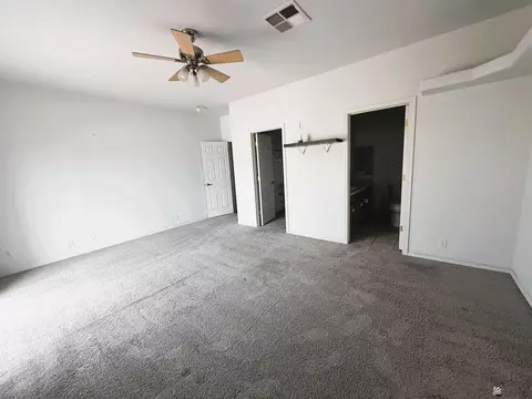 Bedroom - 12550 E 46 Dr, Yuma, AZ 85367 photo 2 of 4