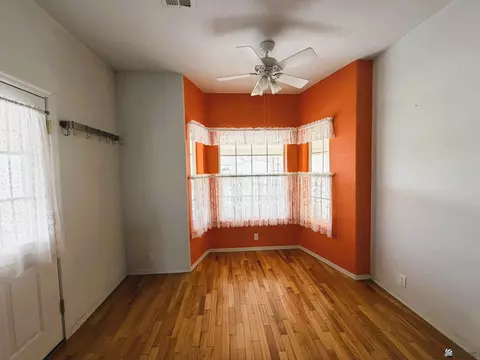Living - 12550 E 46 Dr, Yuma, AZ 85367 photo 5 of 5