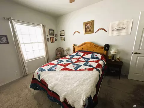 Bedroom - 12550 E 46 Dr, Yuma, AZ 85367 photo 4 of 5