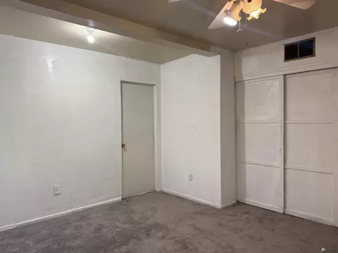 Bedroom - 913 E 24 Pl, Yuma, AZ 85365 photo 3 of 4