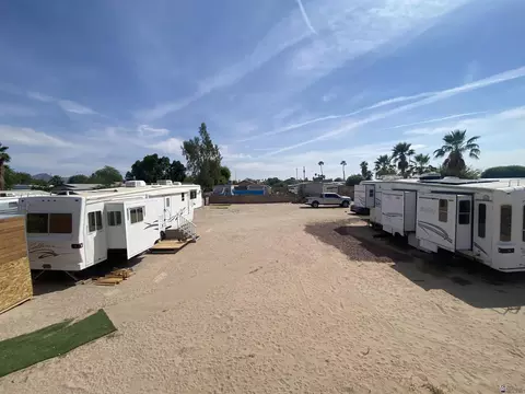 11852 S Sandra Ave, Yuma, AZ 85367 photo 2
