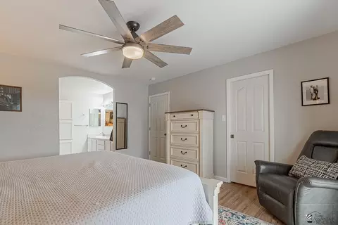 Bedroom - 13713 E 55 Ln, Yuma, AZ 85367 photo 2 of 9