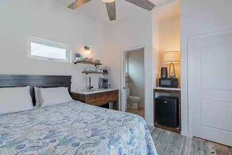 Bedroom - 13713 E 55 Ln, Yuma, AZ 85367 photo 6 of 9