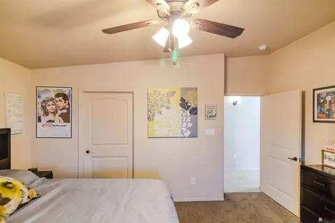 Bedroom - 10152 E 33 Pl, Yuma, AZ 85364 photo 2 of 4