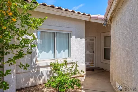 Exterior - 10740 E 35 St, Yuma, AZ 85365 photo 2 of 9