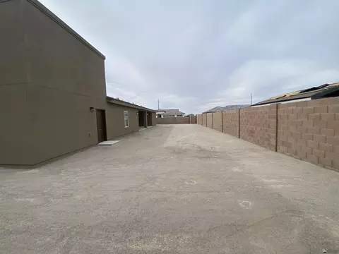 Exterior - 12140 E 35 Ln, Yuma, AZ 85367 photo 6 of 6