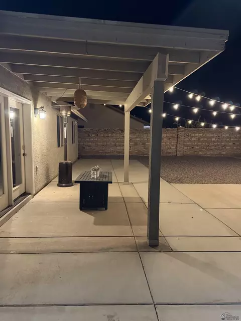 Exterior - 10343 E 38 Pl, Yuma, AZ 85365 photo 8 of 12