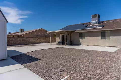 Exterior - 10343 E 38 Pl, Yuma, AZ 85365 photo 5 of 12