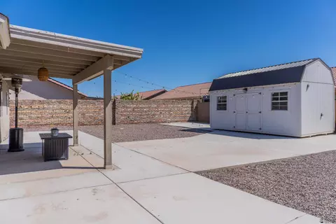Exterior - 10343 E 38 Pl, Yuma, AZ 85365 photo 3 of 12