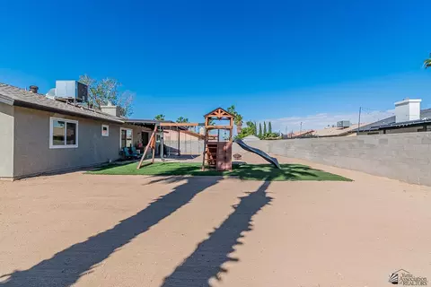 Exterior - 3474 E Castano Ln, Yuma, AZ 85365 photo 10 of 11
