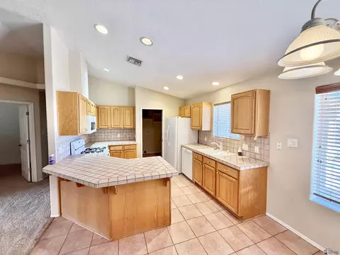 11169 E 27 St, Yuma, AZ 85367 photo 3