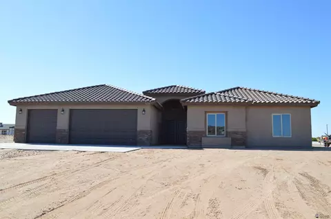 7425 E Dune Mountain Ln, Yuma, AZ 85365
