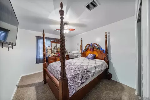 Bedroom - 11525 E 35 Pl, Yuma, AZ 85367 photo 2 of 4