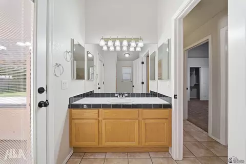 Bath - 6401 E Telegraph St, Yuma, AZ 85365 photo 3 of 4
