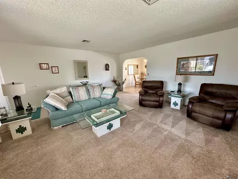 Living - 14128 E 49 Dr, Yuma, AZ 85367 photo 4 of 4