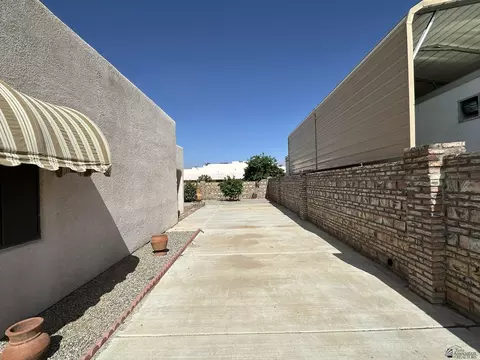 Exterior - 14128 E 49 Dr, Yuma, AZ 85367 photo 4 of 13