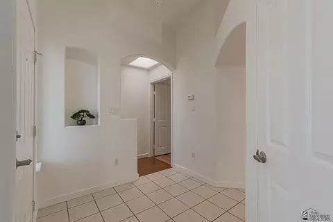 Entry Way - 10563 E 35 St, Yuma, AZ 85365 photo 1 of 2