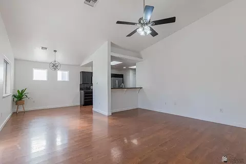 Living - 10563 E 35 St, Yuma, AZ 85365 photo 1 of 5