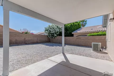 Exterior - 10563 E 35 St, Yuma, AZ 85365 photo 5 of 14