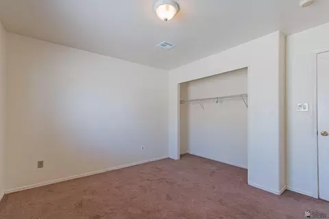 Bedroom - 9624 E 37 St, Yuma, AZ 85365 photo 3 of 5