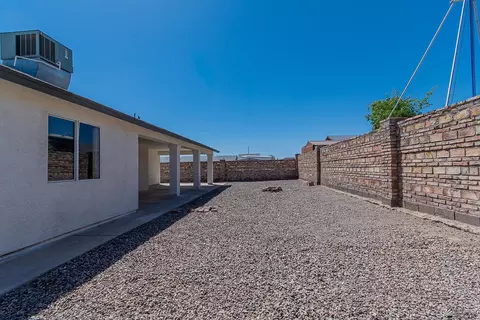 Exterior - 9624 E 37 St, Yuma, AZ 85365 photo 6 of 7