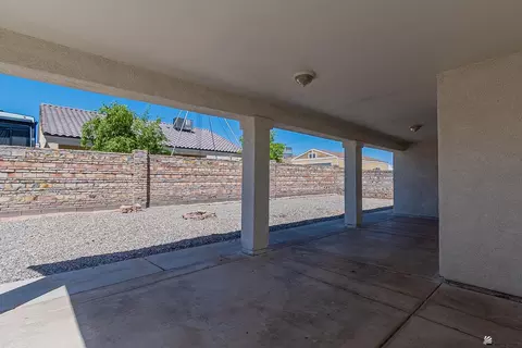 Exterior - 9624 E 37 St, Yuma, AZ 85365 photo 4 of 7
