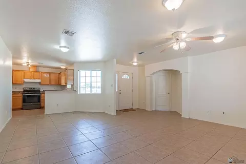Living - 9624 E 37 St, Yuma, AZ 85365 photo 1 of 3