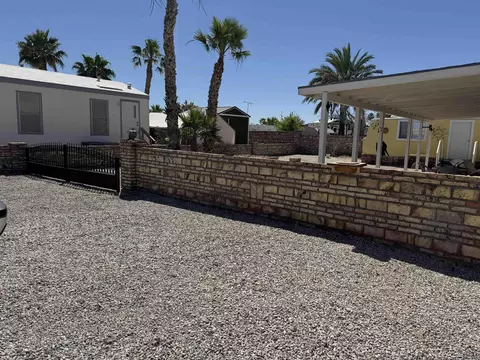 Exterior - 13619 E 49 Dr, Yuma, AZ 85367 photo 2 of 9