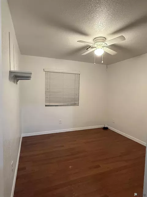 Bedroom - 11288 E 26 Pl, Yuma, AZ 85367 photo 2 of 4