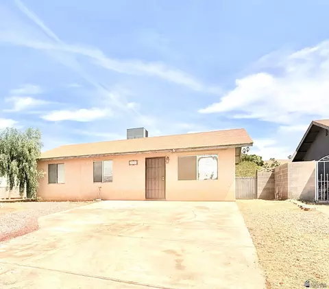 1905 S 17 Ave, Yuma, AZ 85364