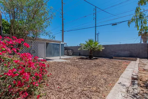 Exterior - 1359 E Morrison St, Yuma, AZ 85365 photo 6 of 7