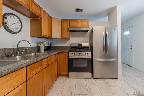 Kitchen - 1359 E Morrison St, Yuma, AZ 85365 photo 2 of 3