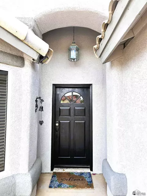 Entry Way - 10711 E 36 Pl, Yuma, AZ 85365 photo 1 of 1