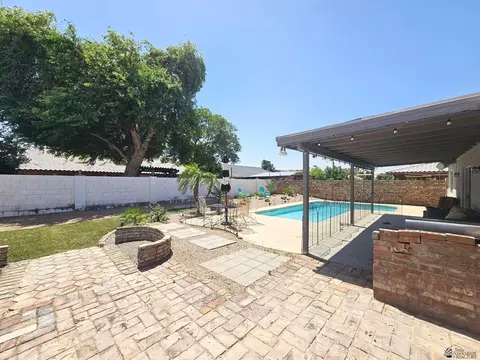 Exterior - 10711 E 36 Pl, Yuma, AZ 85365 photo 8 of 11