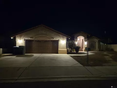 960 W 34 St, Yuma, AZ 85364